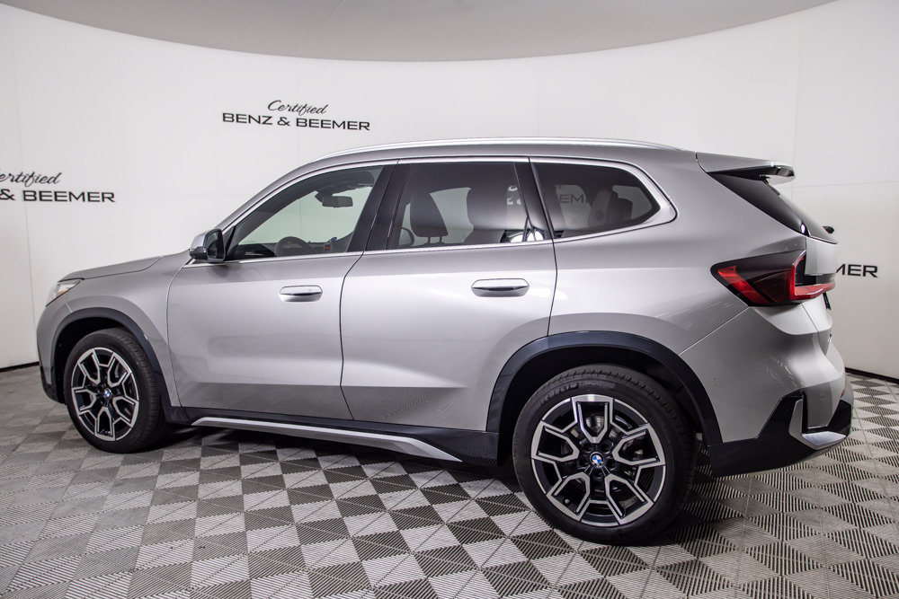 Used 2023 BMW X1 xDrive28i w/ Premium Package AWD/4WD image 11