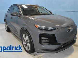 Used 2025 Audi Q6 e-tron Premium Plus AWD/4WD video 1