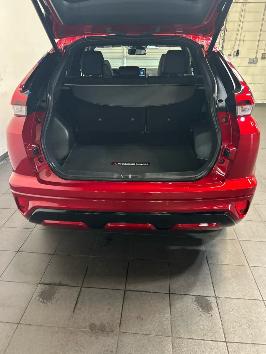 Used 2024 Mitsubishi Eclipse Cross SE AWD/4WD image 11