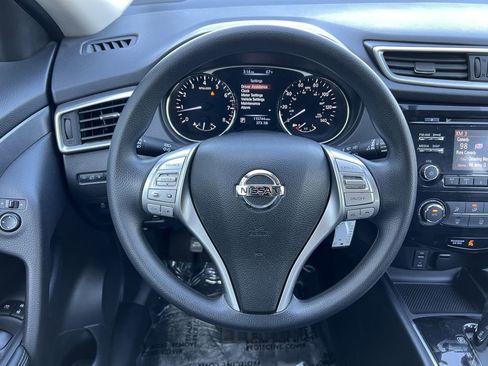 Used 2016 Nissan Rogue S image 24