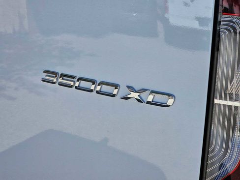 Used 2024 Mercedes-Benz Sprinter 3500 image 15