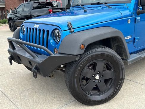 Used 2015 Jeep Wrangler Unlimited Sahara w/ Max Tow Package AWD/4WD image 20