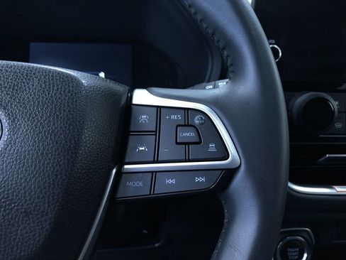 Certified 2025 Toyota Grand Highlander AWD image 28