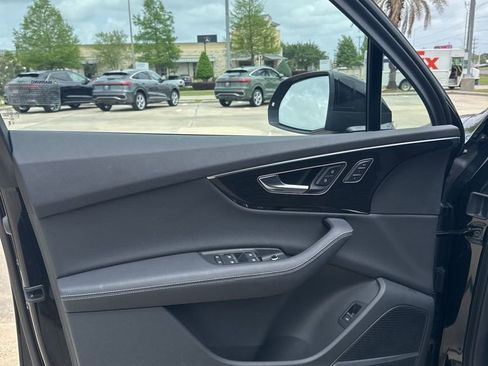 Used 2025 Audi Q7 3.0T Premium Plus w/ Premium Plus Package image 7