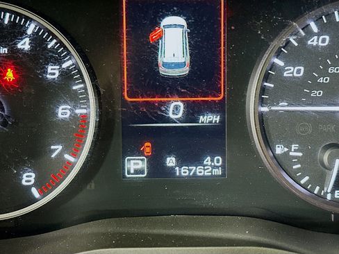 Used 2024 Subaru Ascent Premium w/ Convenience Package image 19