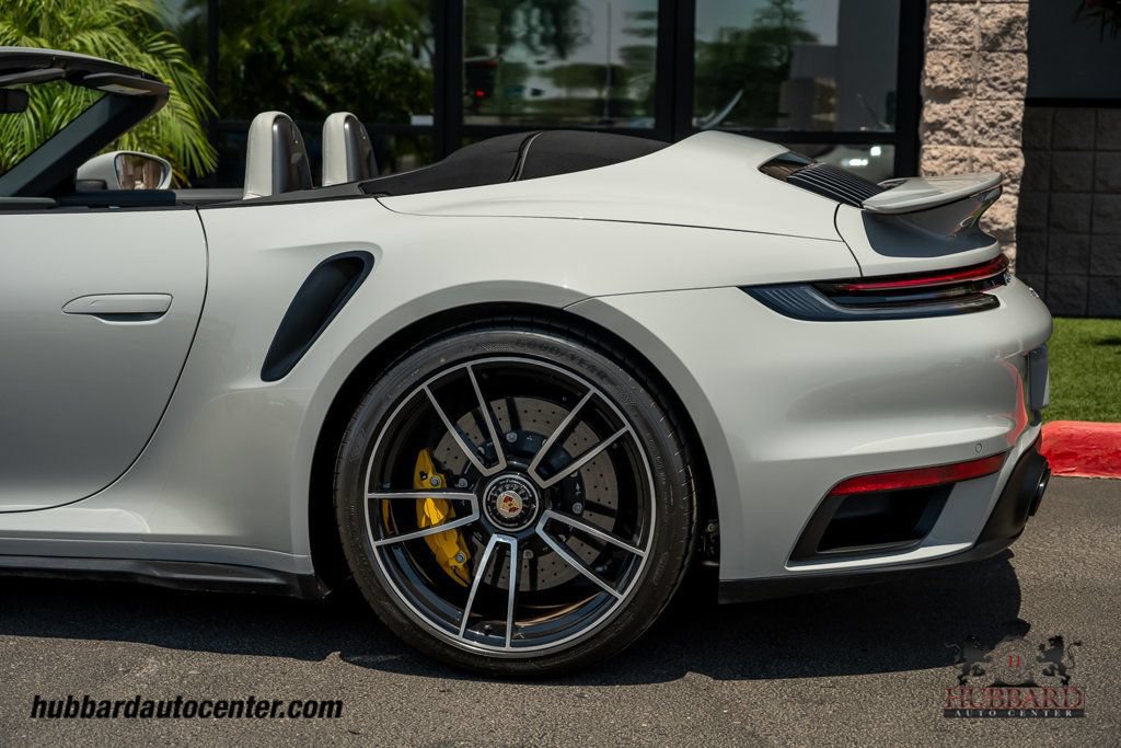 Used 2022 Porsche 911 Cabriolet AWD/4WD image 37