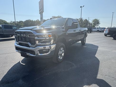 New 2025 RAM 2500 Big Horn image 4