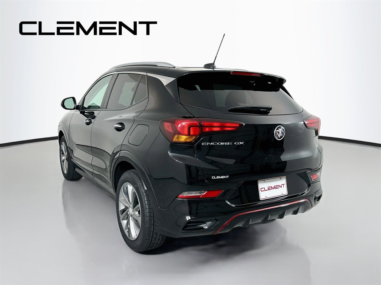 Used 2023 Buick Encore GX Select w/ Sport Touring Package FWD image 10