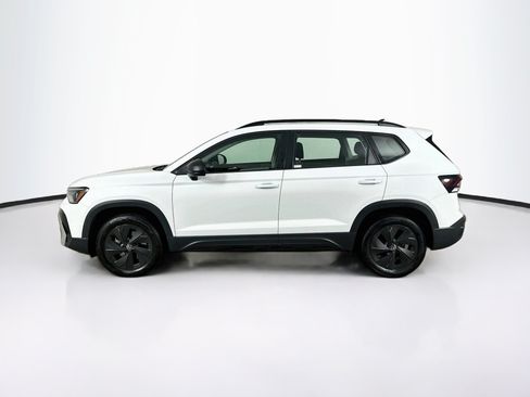 Used 2025 Volkswagen Taos S FWD image 4