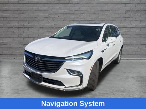 Used 2023 Buick Enclave Premium w/ Experience Buick Package AWD/4WD image 4