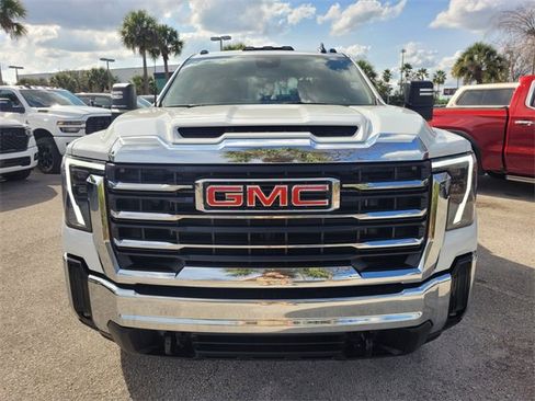 Used 2026 GMC Sierra 3500 SLE w/ SLE Value Package image 20