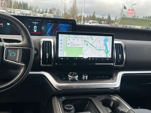 New 2025 Ford Expedition Max Platinum w/ Stealth Performance Package image 22