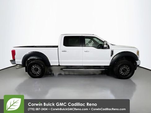 Used 2019 Ford F250 XLT w/ XLT Premium Package image 18