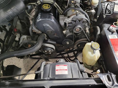 Used 1989 Ford Mustang LX image 17