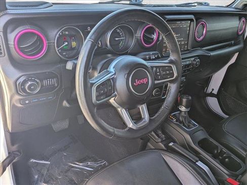 Used 2021 Jeep Wrangler Unlimited Sahara w/ Cold Weather Group image 10