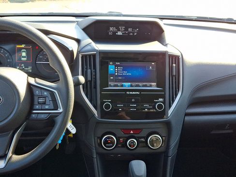 Certified 2023 Subaru Crosstrek 2.0i image 16