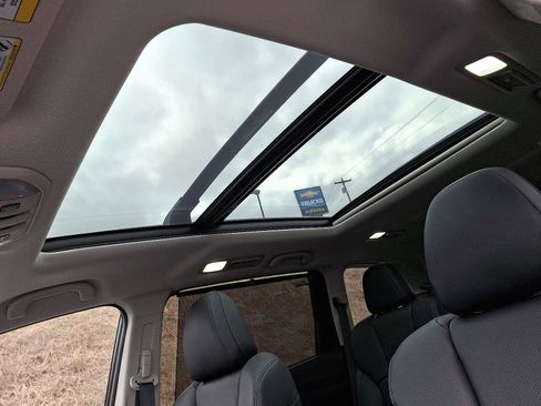 Used 2021 Subaru Ascent Touring w/ Popular Package #2A image 14