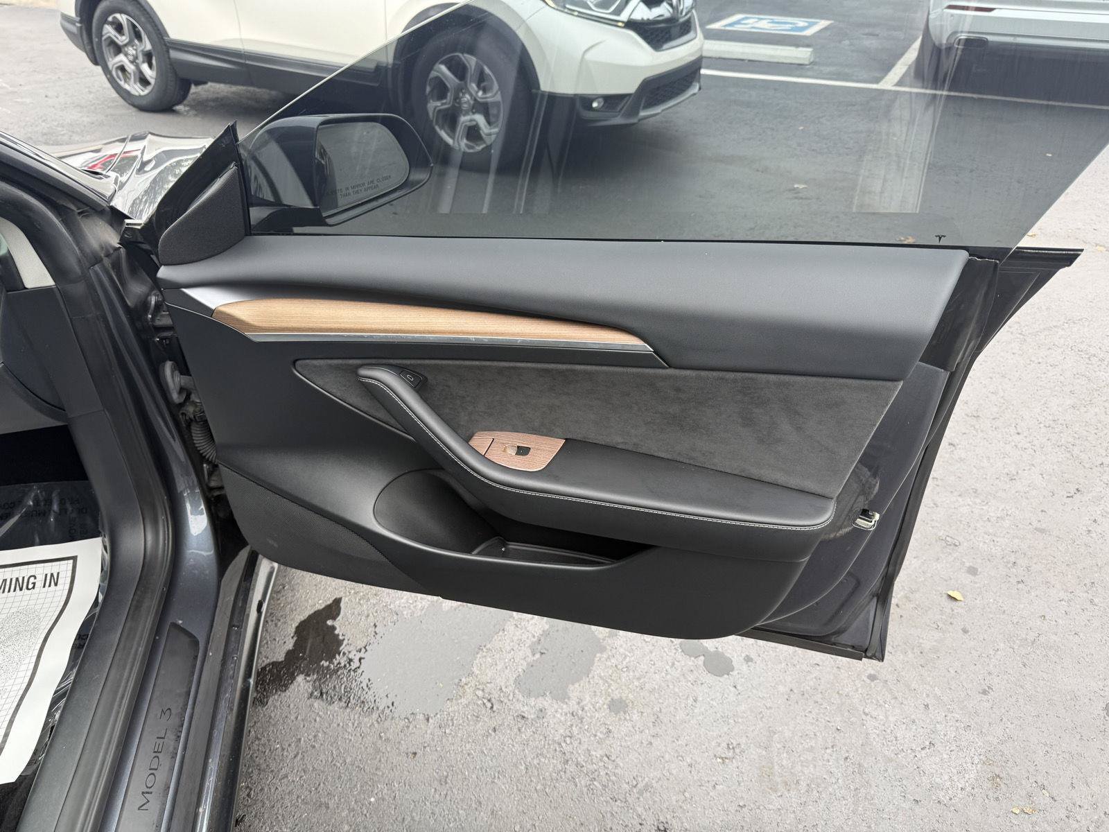 Used 2023 Tesla Model 3 Standard Range RWD image 11