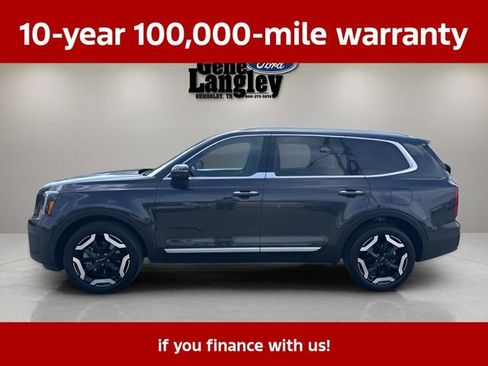 Used 2025 Kia Telluride S FWD image 1
