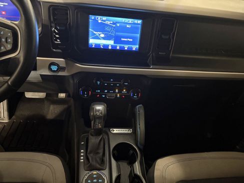Used 2022 Ford Bronco Wildtrak AWD/4WD image 24