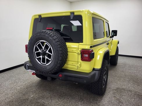 Used 2024 Jeep Wrangler Rubicon image 9