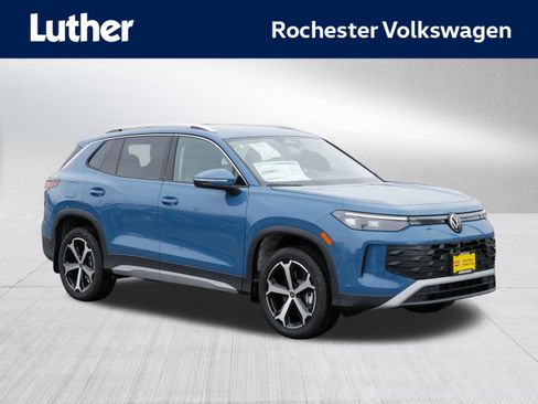 New 2026 Volkswagen Tiguan SE image 1