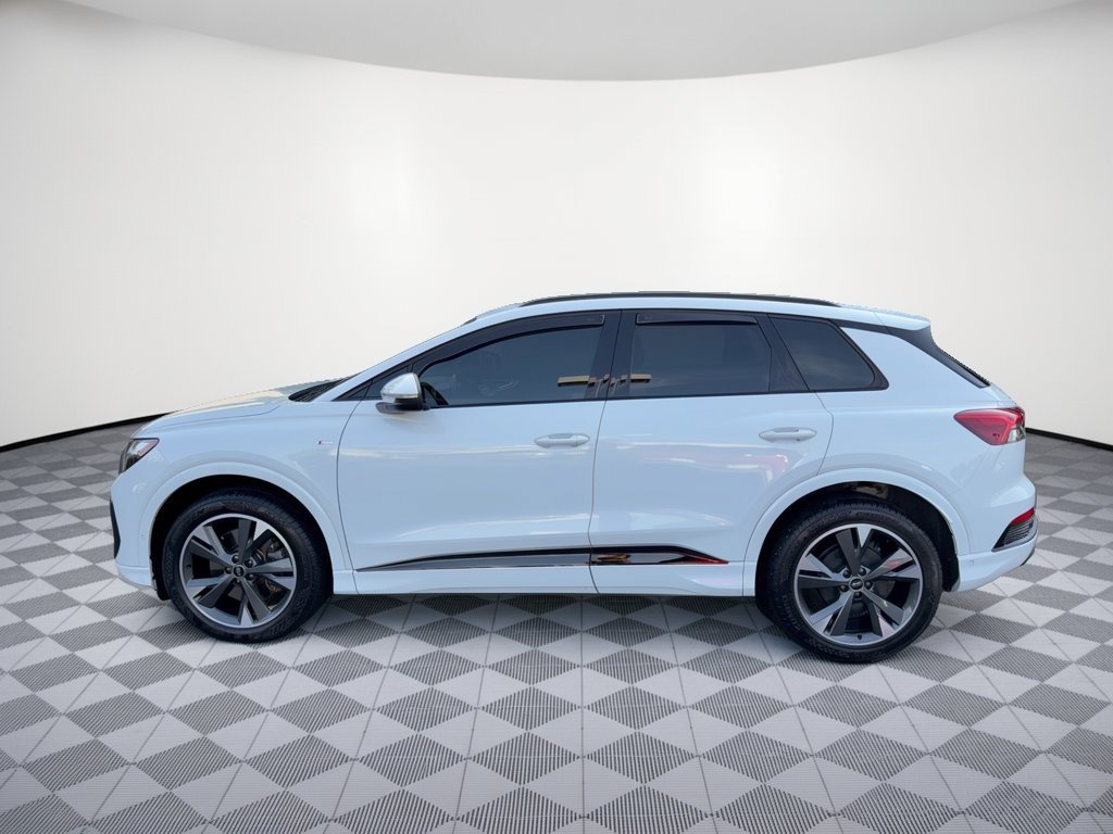 Used 2023 Audi Q4 e-tron Premium Plus AWD/4WD image 2