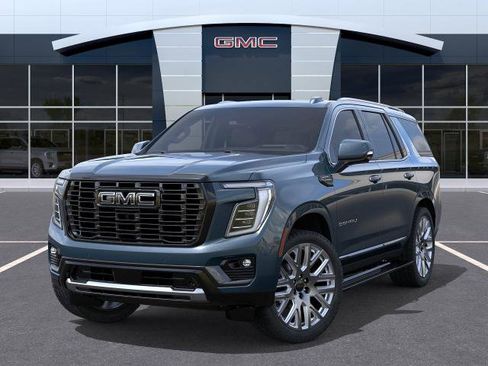 New 2026 GMC Yukon Denali Ultimate w/ LPO, Floor Liner Package AWD/4WD image 6