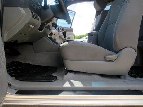 Used 2011 Toyota Tacoma PreRunner image 22