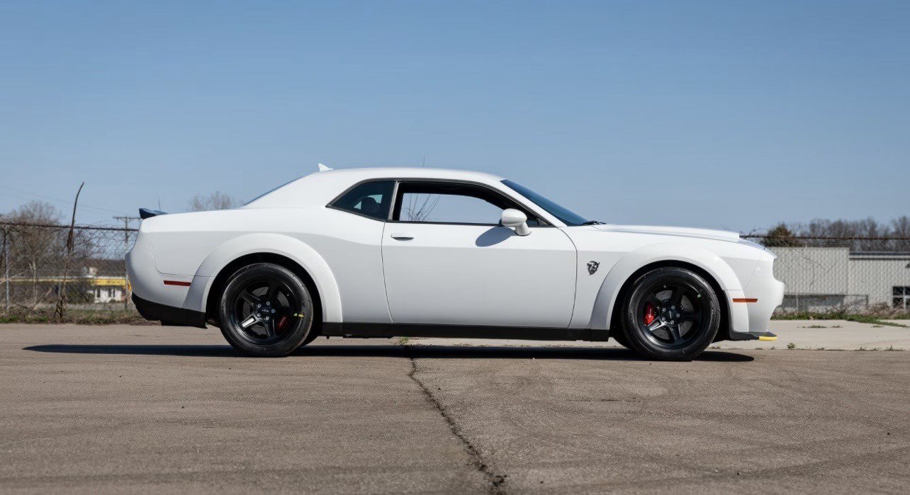 Used 2018 Dodge Challenger SRT Demon RWD image 5