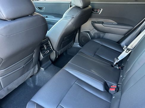 New 2026 Subaru Outback Limited w/ Premium/Limited Plus Package AWD/4WD image 12