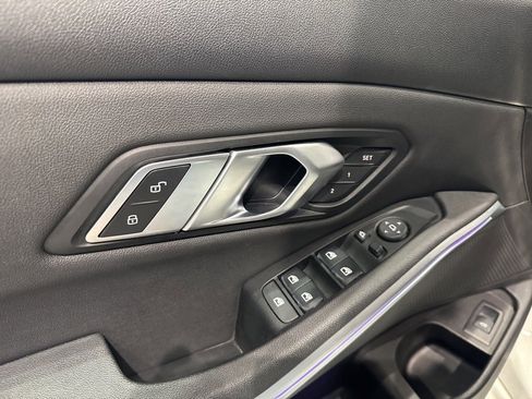 Used 2021 BMW 330i xDrive Sedan w/ M Sport Package image 16