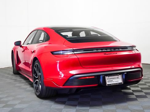 Used 2024 Porsche Taycan 4S w/ Premium Package image 3