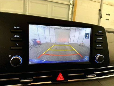 Used 2023 Hyundai Elantra SEL FWD image 20