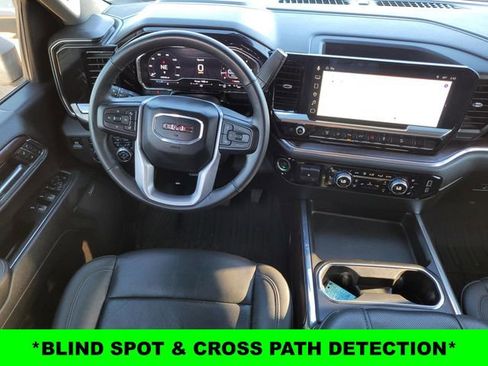 Used 2024 GMC Sierra 2500 SLT w/ SLT Premium Package image 17