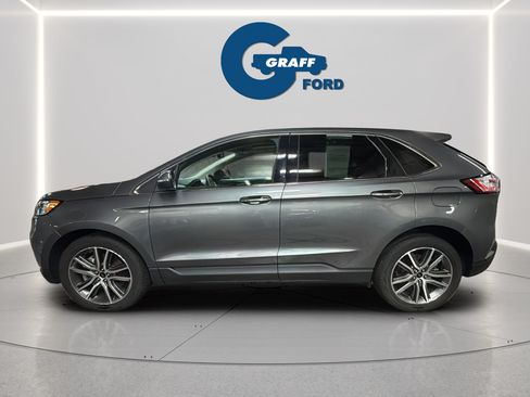 Used 2024 Ford Edge Titanium AWD/4WD image 12