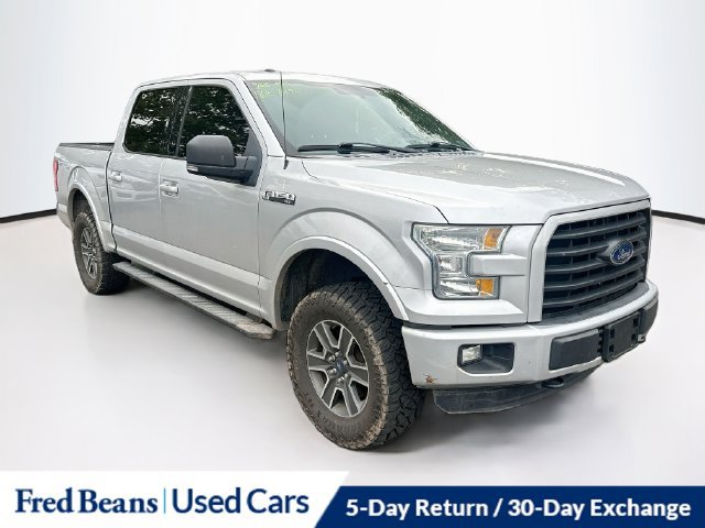 Used 2015 Ford F150 XLT w/ Equipment Group 302A Luxury AWD/4WD image 1