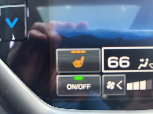 New 2025 Subaru Ascent Onyx Edition image 25