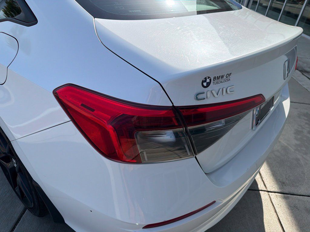 Used 2023 Honda Civic Sport image 14