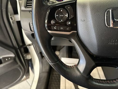 Used 2021 Honda Pilot Black Edition image 11