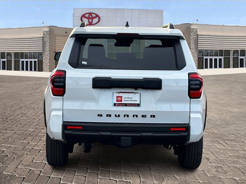 Certified 2025 Toyota 4Runner 4WD image 7