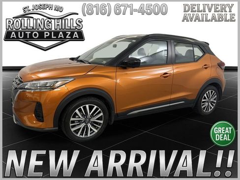 Used 2023 Nissan Kicks SR w/ SR Premium Package image 1
