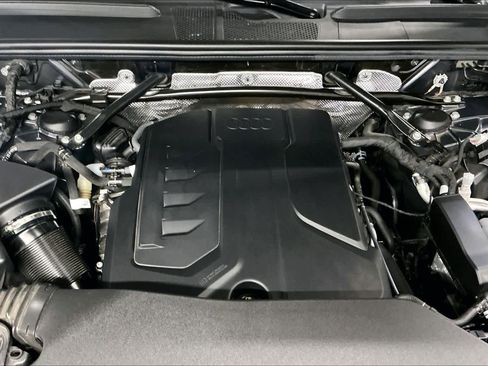 Certified 2025 Audi Q5 Premium Plus w/ Premium Plus image 13