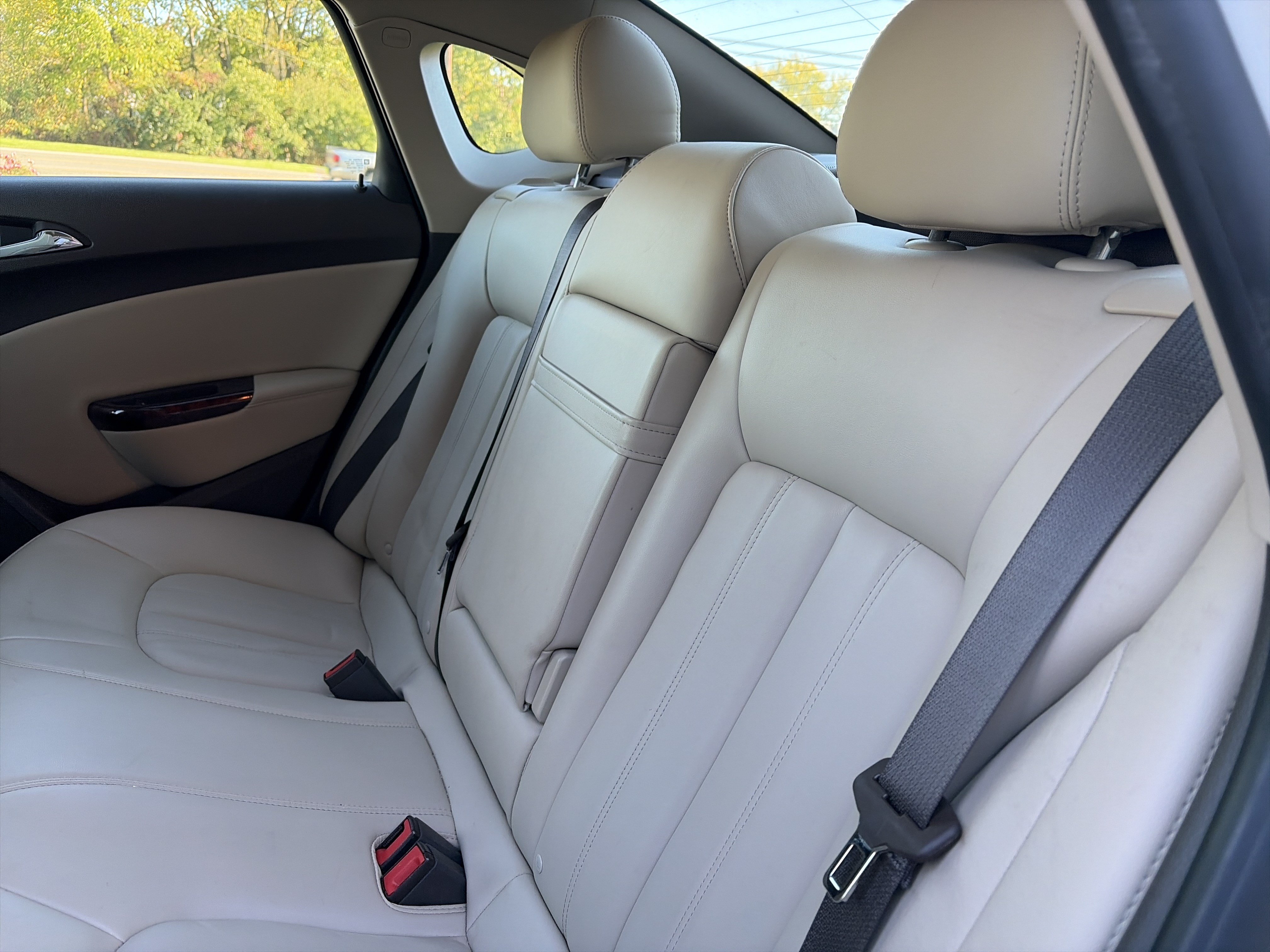 Used 2016 Buick Verano Leather w/ Experience Buick Package FWD image 13