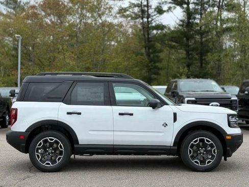New 2026 Ford Bronco Sport Outer Banks w/ Outer Banks Tech Package+ AWD/4WD image 3