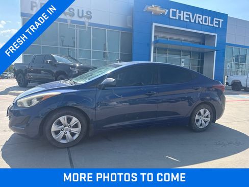 Used 2016 Hyundai Elantra SE FWD image 1
