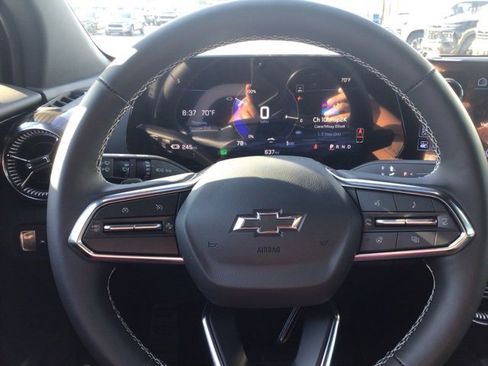 New 2025 Chevrolet Blazer EV LT image 9