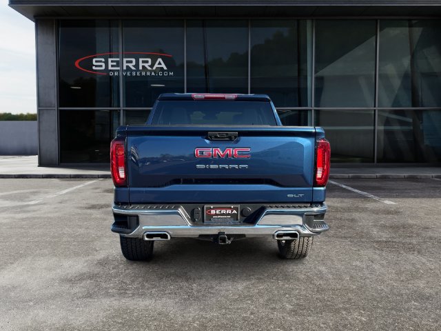 Used 2023 GMC Sierra 1500 SLT AWD/4WD image 4