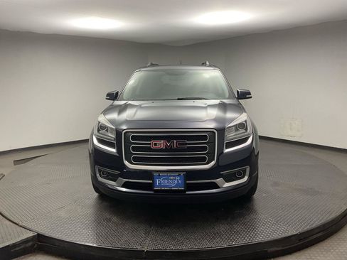 Used 2016 GMC Acadia SLT FWD image 2