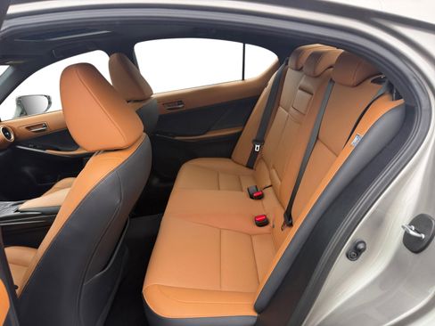 Used 2021 Lexus IS 300 w/ Comfort Package image 16